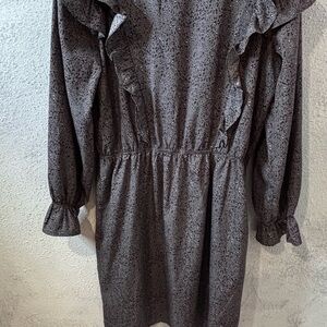 Elegant Brown and White Midi Dress